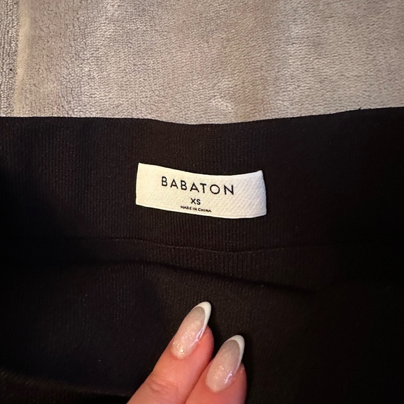 Babaton Aritzia knit midi skirt size xs - Picture 3 of 4